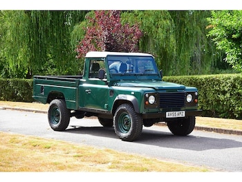 Used Land Rover Defender 110 2005 for sale - 79467196: Photo