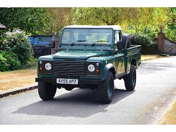 Used Land Rover Defender 110 2005 for sale - 79467196: Photo