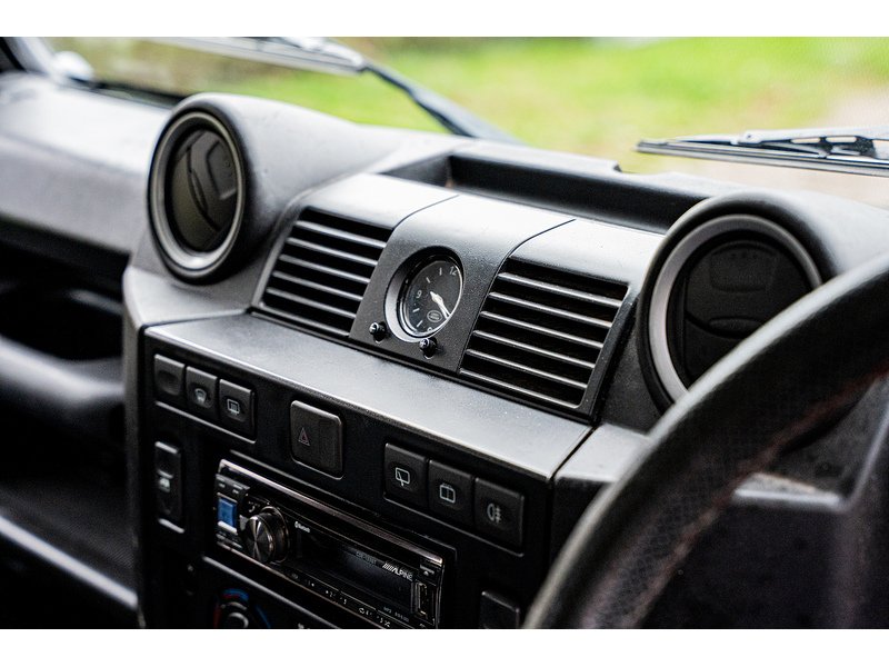 Used Land Rover Defender 90 for sale - 77701932: Photo 26