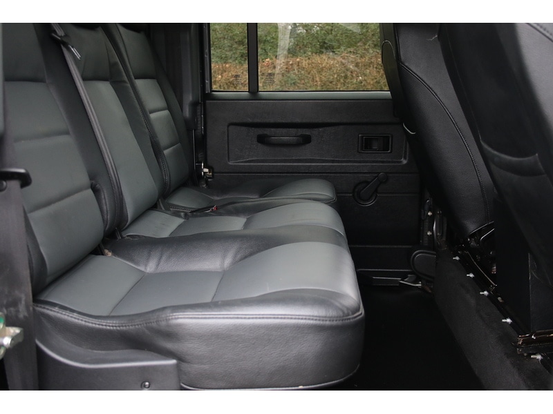 Used Land Rover Defender 2015 for sale - 77342335: Photo 29