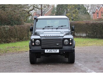 Used Land Rover Defender 110 2015 for sale - 77342335: Photo