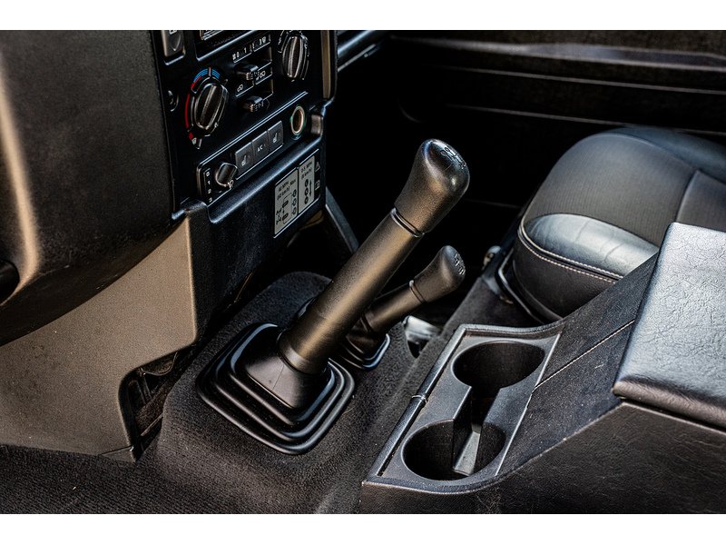 Used Land Rover Defender 2015 for sale - 78078922: Photo 23