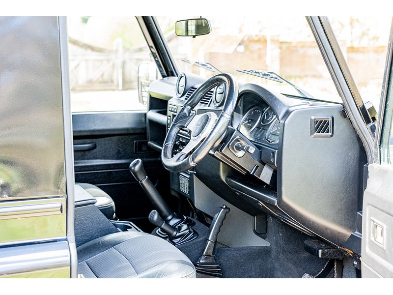 Used Land Rover Defender 2015 for sale - 78078922: Photo 28