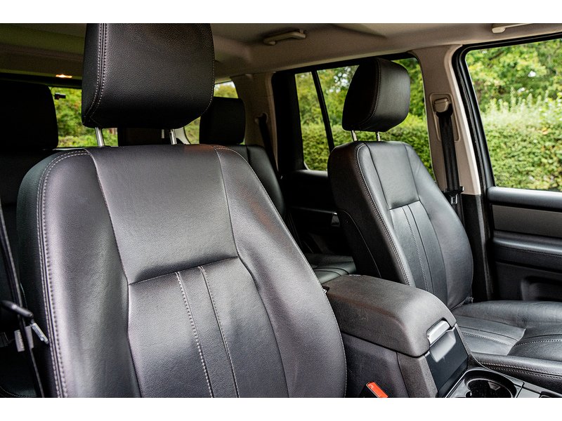 Used Land Rover Discovery 4 2015 for sale - 76100697: Photo 35