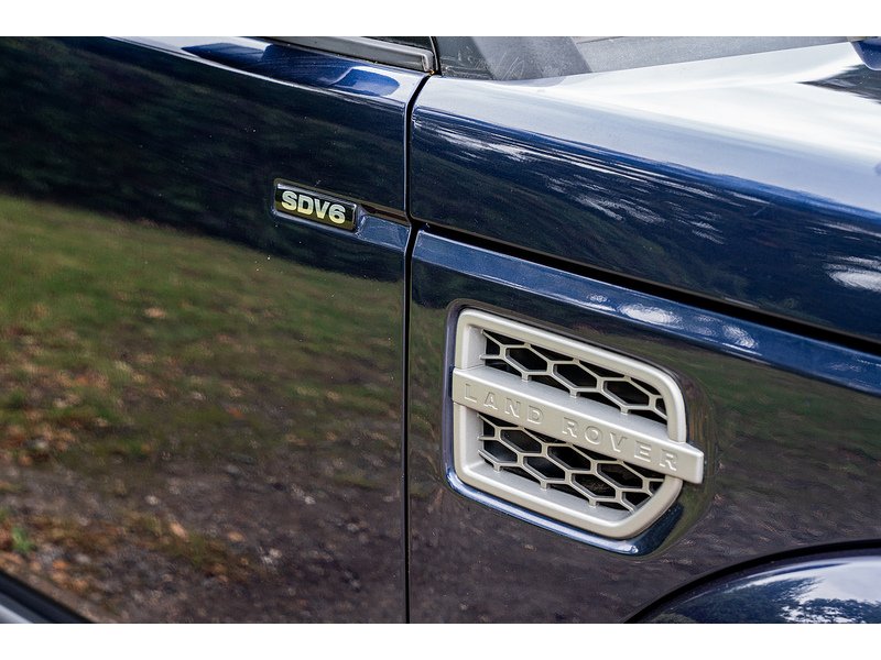 Used Land Rover Discovery 4 2015 for sale - 76100697: Photo 8