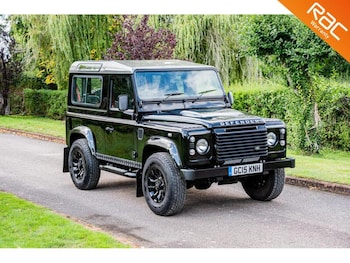 Land Rover - Defender 90