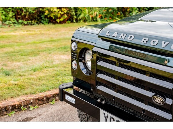 Used Land Rover Defender 90 2013 for sale - 75666693: Photo 30