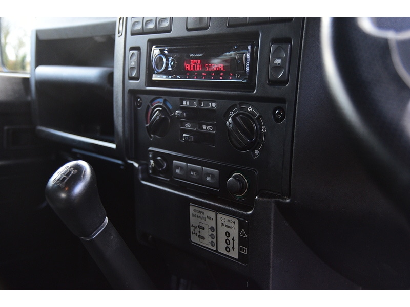 Used Land Rover Defender 2015 for sale - 77298335: Photo 11