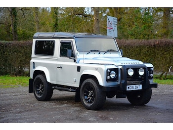 Used Land Rover Defender 90 2015 for sale - 77298335: Photo