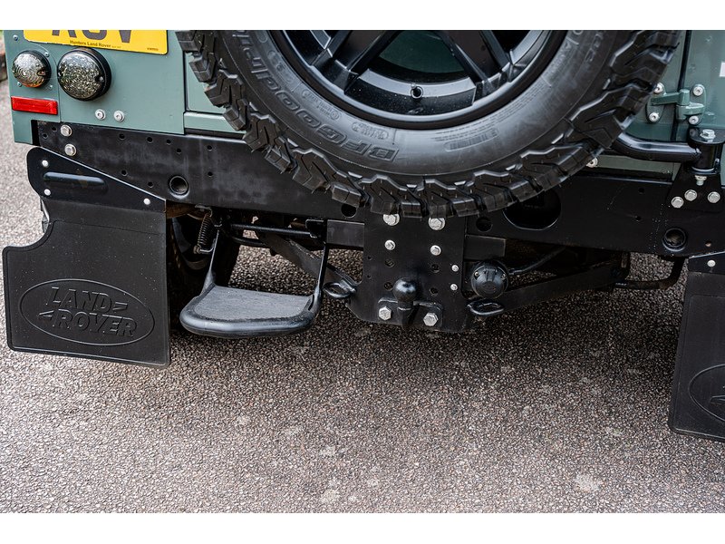 Used Land Rover Defender 2014 for sale - 76542848: Photo 14