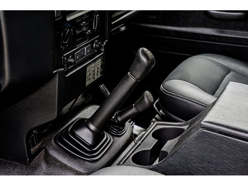 Used Land Rover Defender 2014 for sale - 76542848: Photo 31