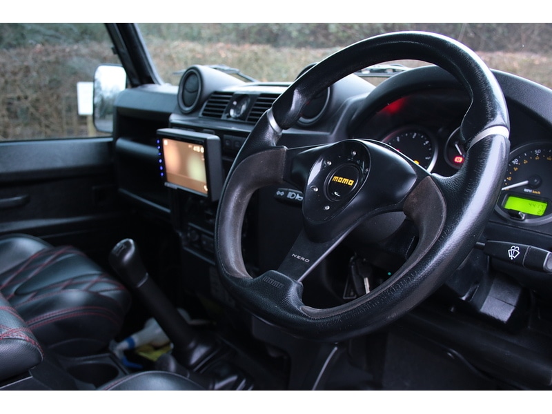 Used Land Rover Defender 2013 for sale - 77342334: Photo 27