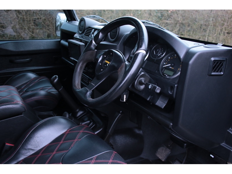 Used Land Rover Defender 2013 for sale - 77342334: Photo 30