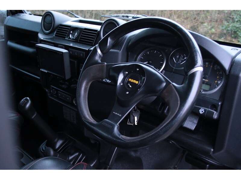 Used Land Rover Defender 2013 for sale - 77342334: Photo 31