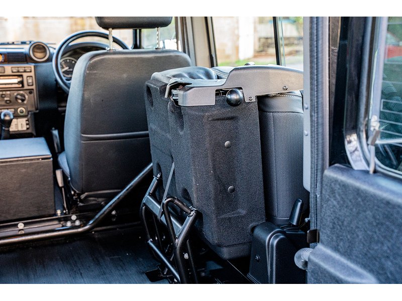 Used Land Rover Defender 2015 for sale - 77061292: Photo 27