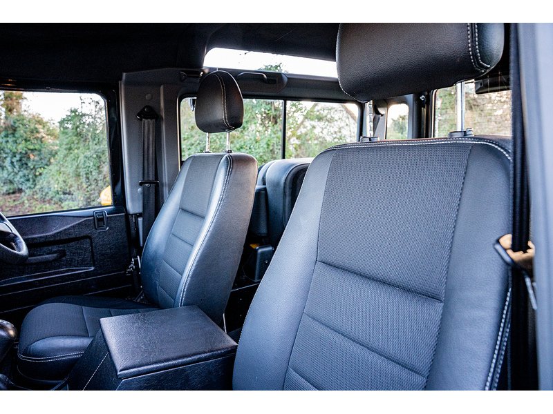 Used Land Rover Defender 2015 for sale - 77061292: Photo 30