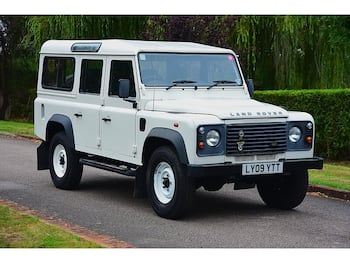 Land Rover Defender feature image