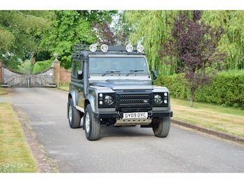 Used Land Rover Defender 2009 for sale - 79435667: Photo