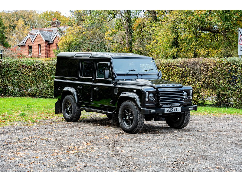 Used Land Rover Defender 2015 for sale - 76518486: Photo 2