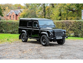 Used Land Rover Defender 2015 for sale - 76518486: Photo