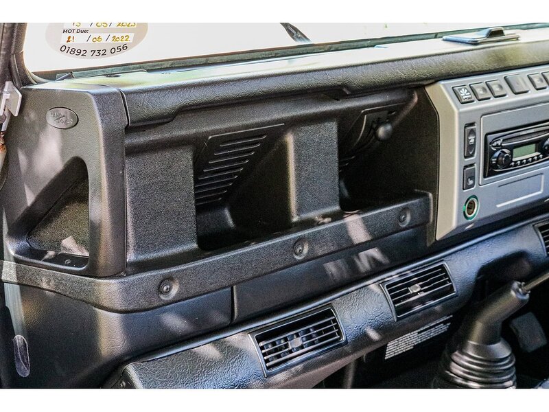 Used Land Rover Defender 2004 for sale - 76625008: Photo 14