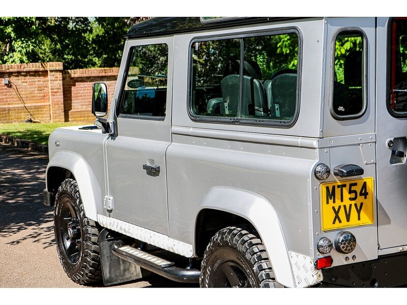 Used Land Rover Defender 2004 for sale - 76625008: Photo 33