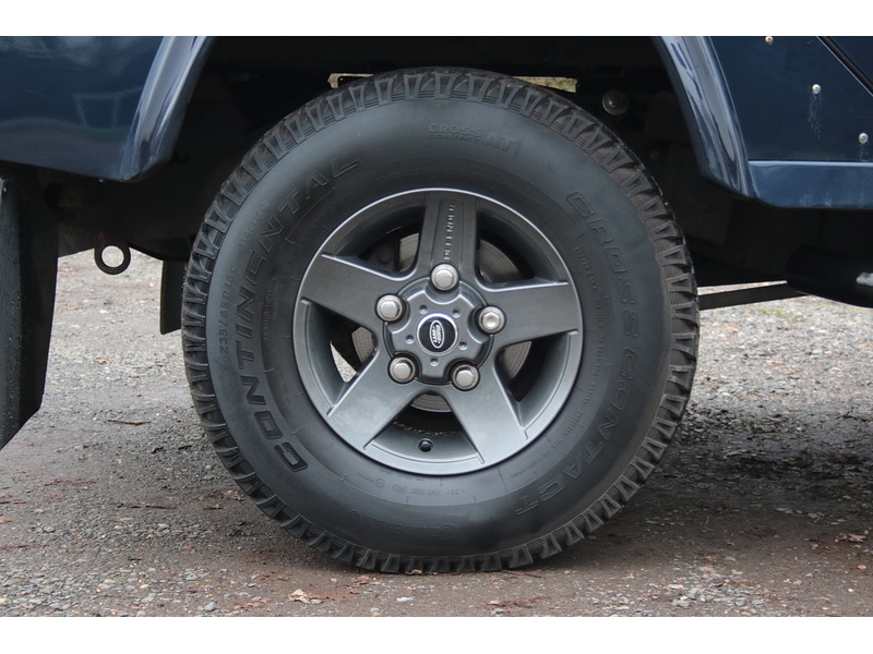 Used Land Rover Defender 2014 for sale - 77342329: Photo 10