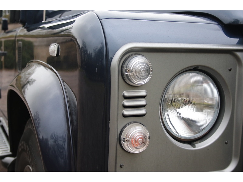 Used Land Rover Defender 2014 for sale - 77342329: Photo 12