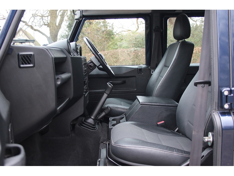 Used Land Rover Defender 2014 for sale - 77342329: Photo 15