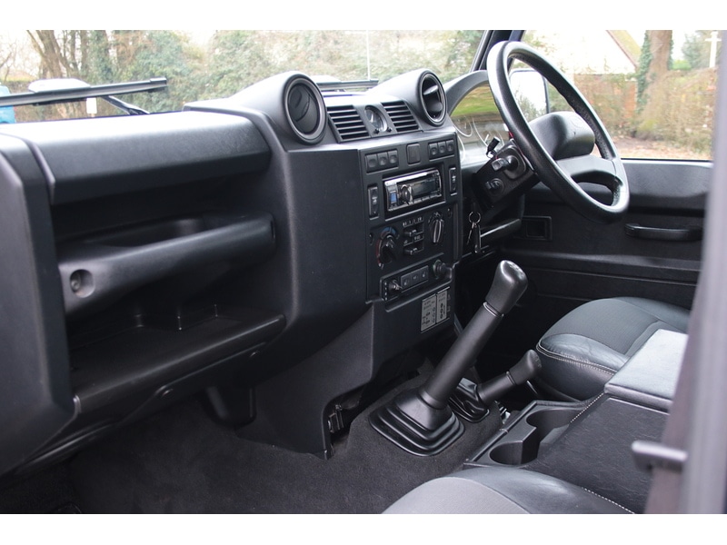 Used Land Rover Defender 2014 for sale - 77342329: Photo 16