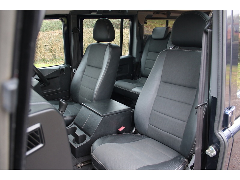 Used Land Rover Defender 2014 for sale - 77342329: Photo 17