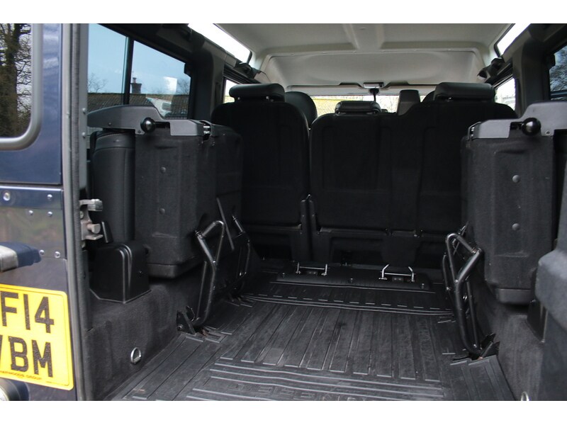 Used Land Rover Defender 2014 for sale - 77342329: Photo 35