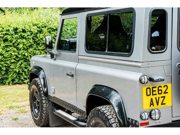 Used Land Rover Defender 90 2012 for sale - 74743353: Photo 13