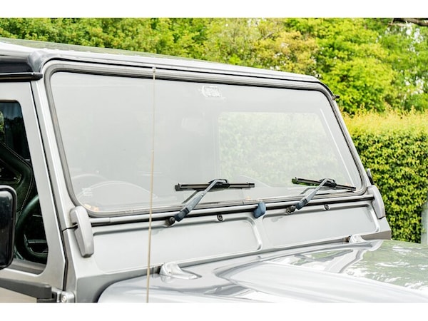 Used Land Rover Defender 90 2012 for sale - 74743353: Photo 16