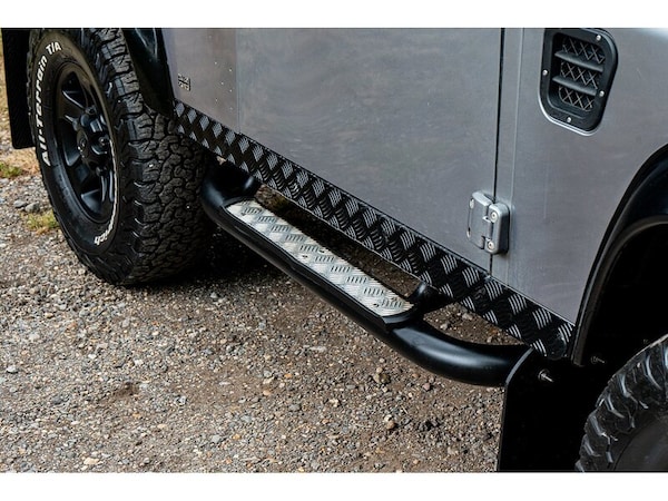 Used Land Rover Defender 90 2012 for sale - 74743353: Photo 18