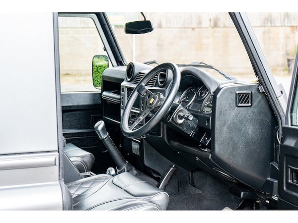 Used Land Rover Defender 90 2012 for sale - 74743353: Photo 28