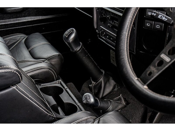 Used Land Rover Defender 90 2012 for sale - 74743353: Photo 31