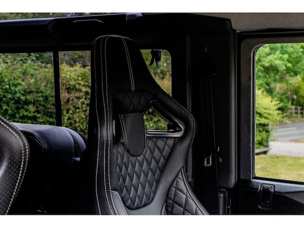 Used Land Rover Defender 90 2012 for sale - 74743353: Photo 33
