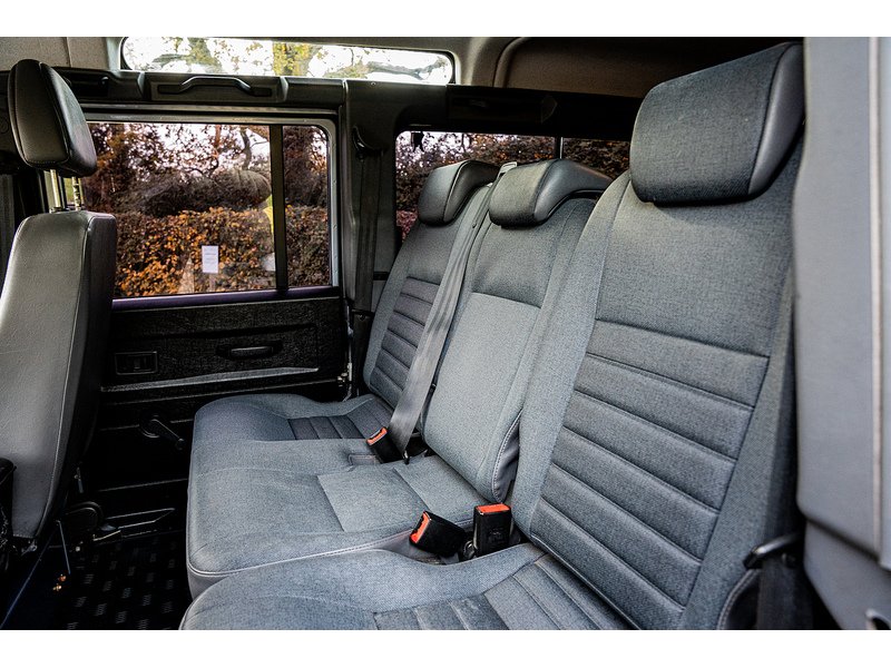 Used Land Rover Defender 2010 for sale - 76518484: Photo 13