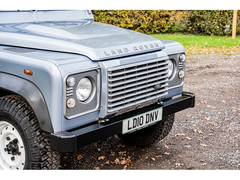 Used Land Rover Defender 2010 for sale - 76518484: Photo 32