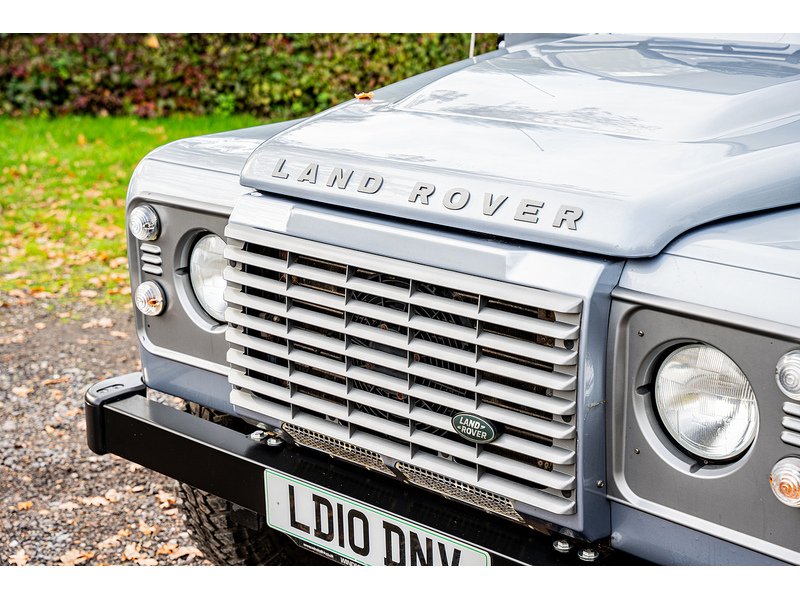 Used Land Rover Defender 2010 for sale - 76518484: Photo 33