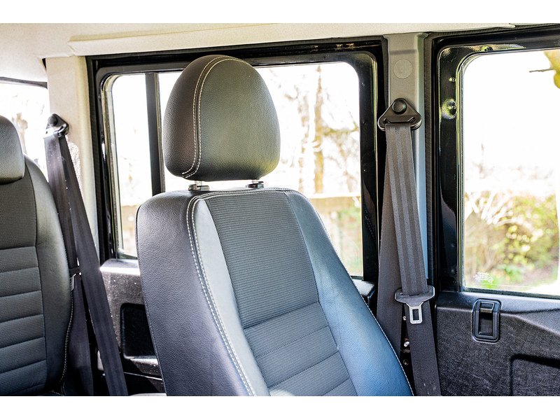 Used Land Rover Defender 110 for sale - 78083631: Photo 14