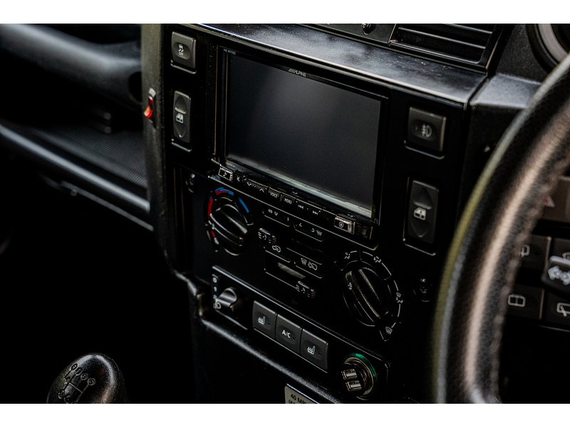 Used Land Rover Defender 2014 for sale - 76516123: Photo 12