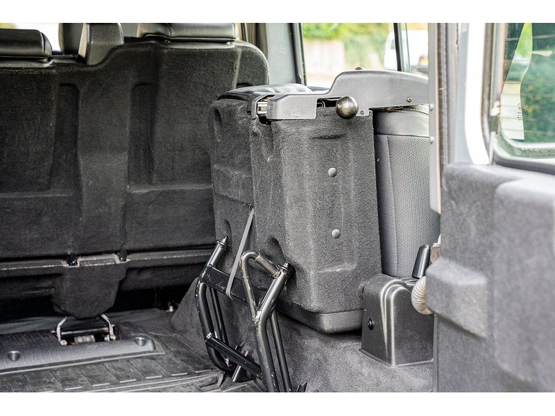 Used Land Rover Defender 2014 for sale - 76516123: Photo 20