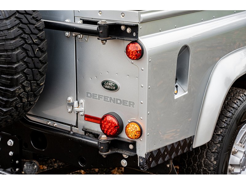 Used Land Rover Defender 2014 for sale - 76516123: Photo 27