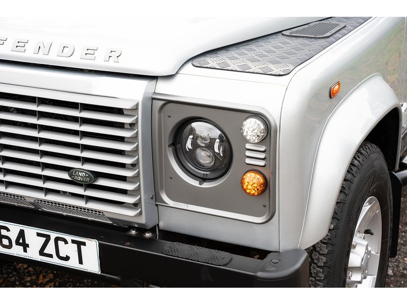 Used Land Rover Defender 2014 for sale - 76516123: Photo 39