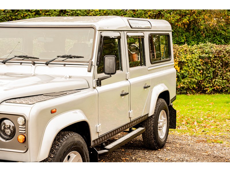 Used Land Rover Defender 2014 for sale - 76516123: Photo 40