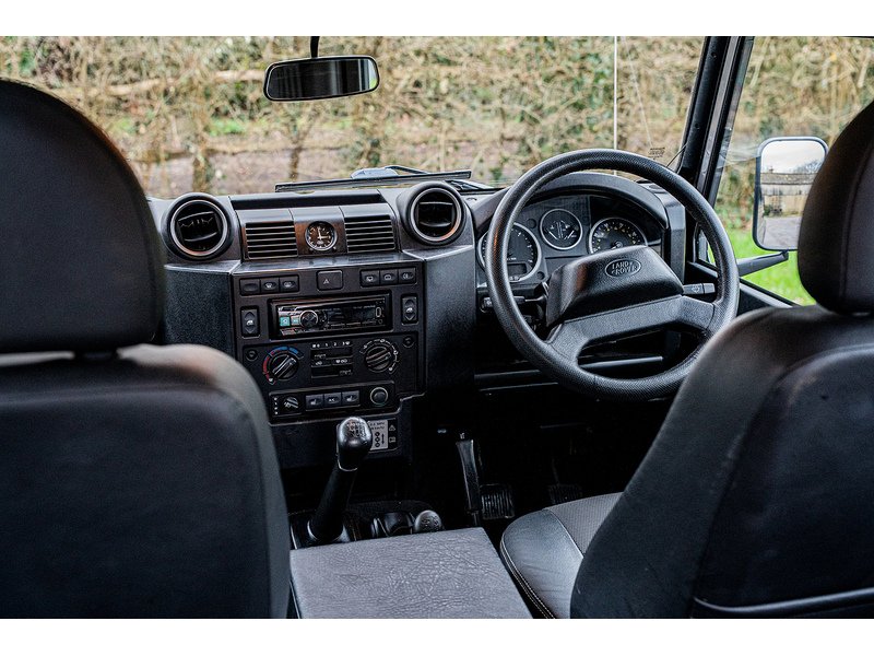 Used Land Rover Defender 90 for sale - 77701931: Photo 11