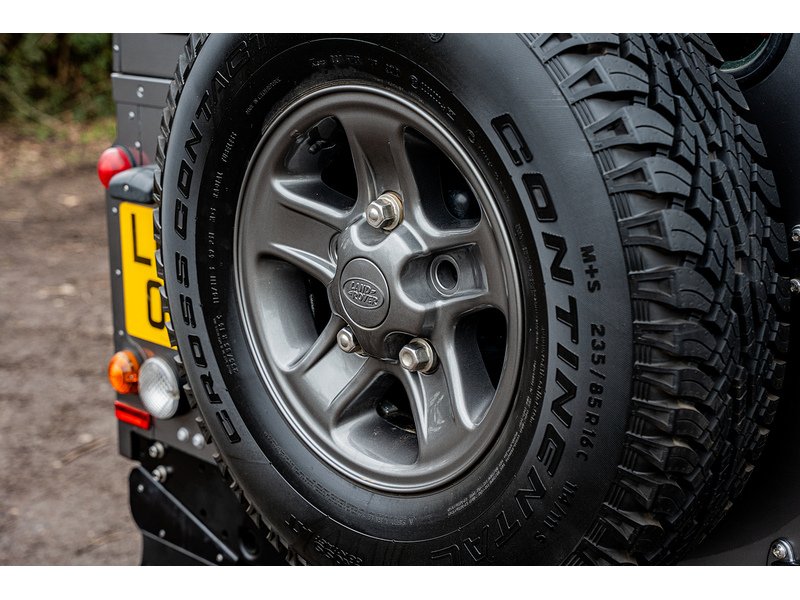 Used Land Rover Defender 90 for sale - 77701931: Photo 24