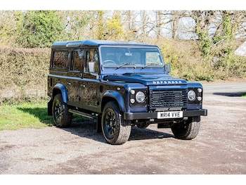 Used Land Rover Defender 110 2014 for sale - 77765947: Photo